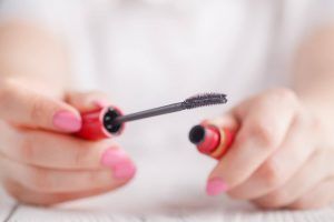 Come mettere il mascara: 8 trucchi per un effetto wow!