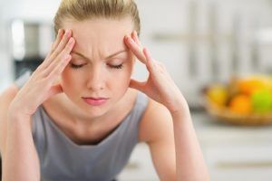 Lo stress ti si legge sul viso? I rimedi facili per prevenire l’invecchiamento della pelle