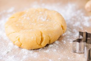 Come preparare una pasta frolla per biscotti in modo semplice e veloce