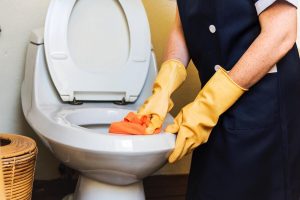 Come pulire i sanitari in poco tempo: 7 consigli super efficaci