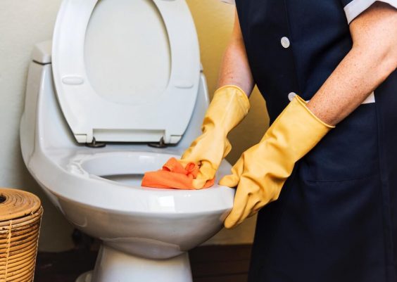 Come pulire i sanitari in poco tempo: 7 consigli super efficaci