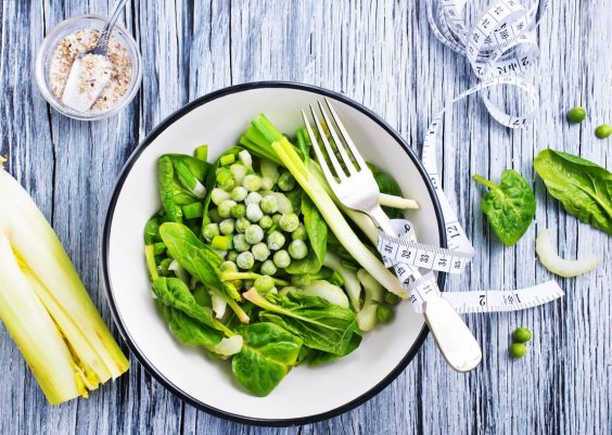 Dieta in Menopausa: cosa mangiare per non ingrassare troppo
