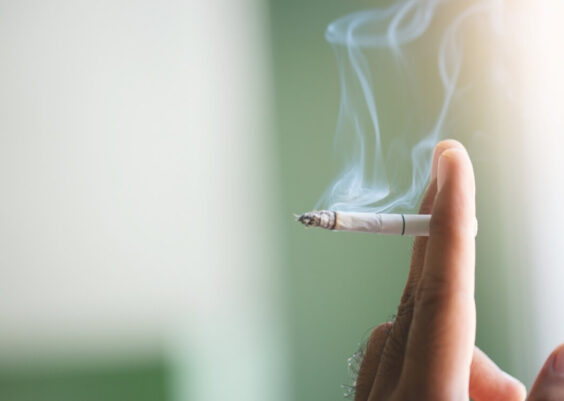 Eliminare odore fumo di sigaretta da casa