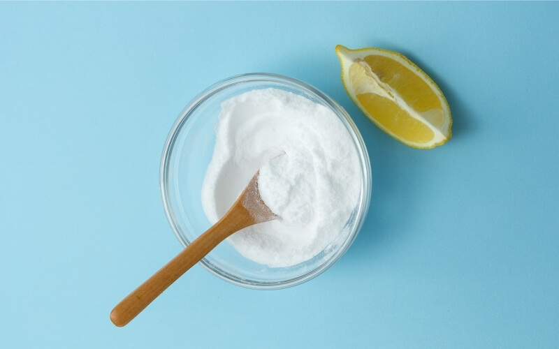 Bicarbonato di sodio e limone